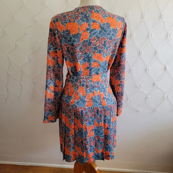 Vintage 70s Floral Skirt Set • Saks Fifth Avenue • Fits Medium to Large - Picture 5 of 11